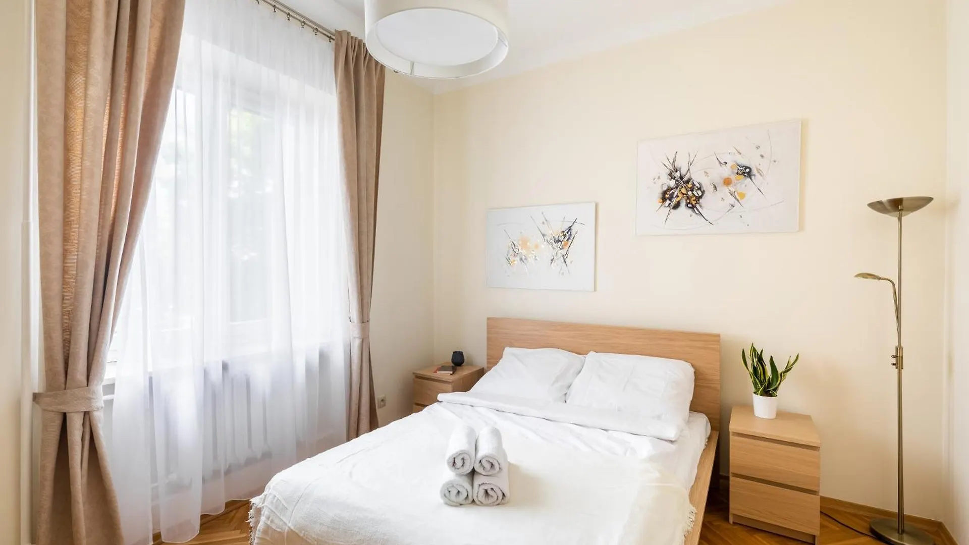 Apartament Plac Konstytucji Warsaw